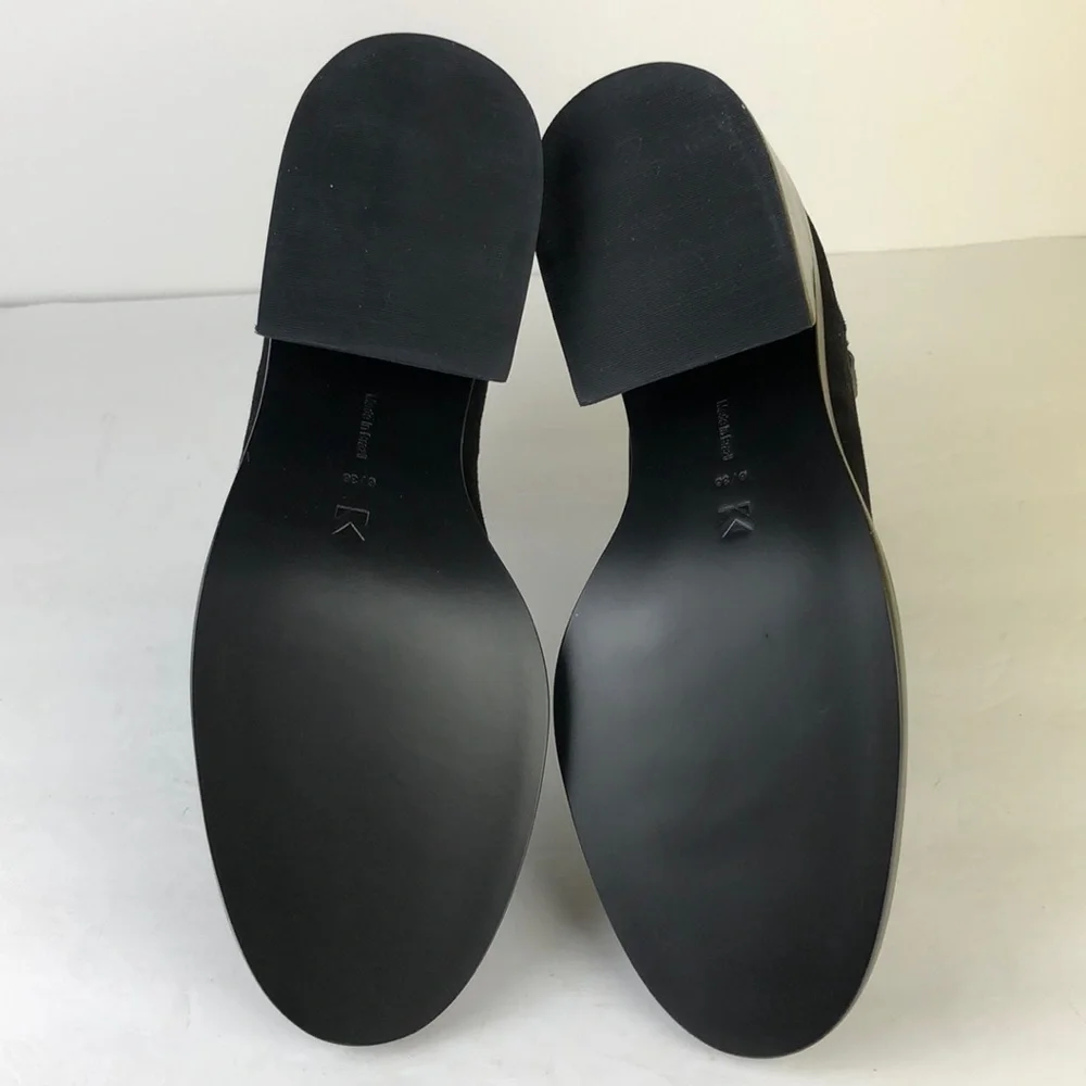 NEW Mercedes Castillo Xandra Chic Chelsea Booties